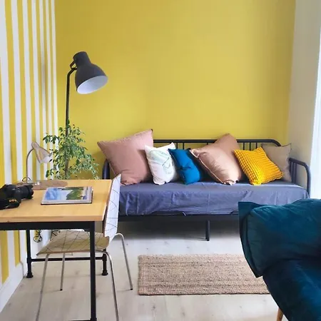 Апартаменты Stylish 2 Bed In Kazimierz, Near Wawel Castle *